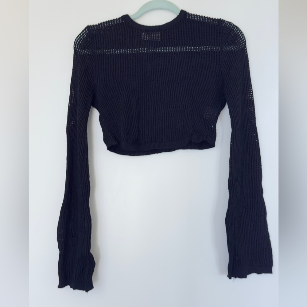 DISSH Black Knit Cropped Blouse